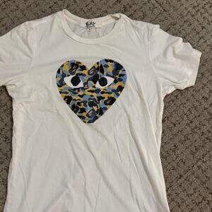 Play Comme Des Garcons camo heart tee shirt